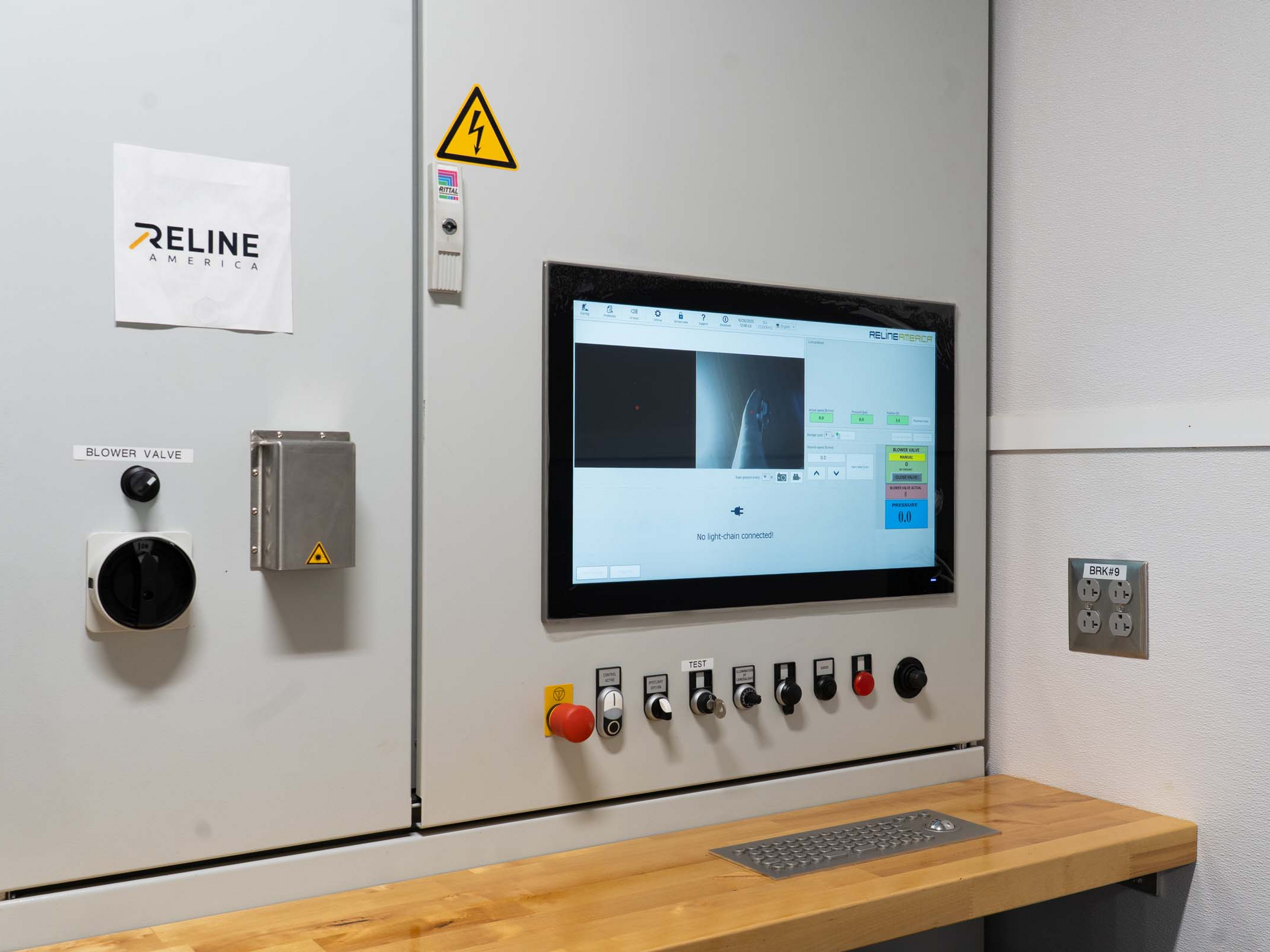 Curing Rig Control Room