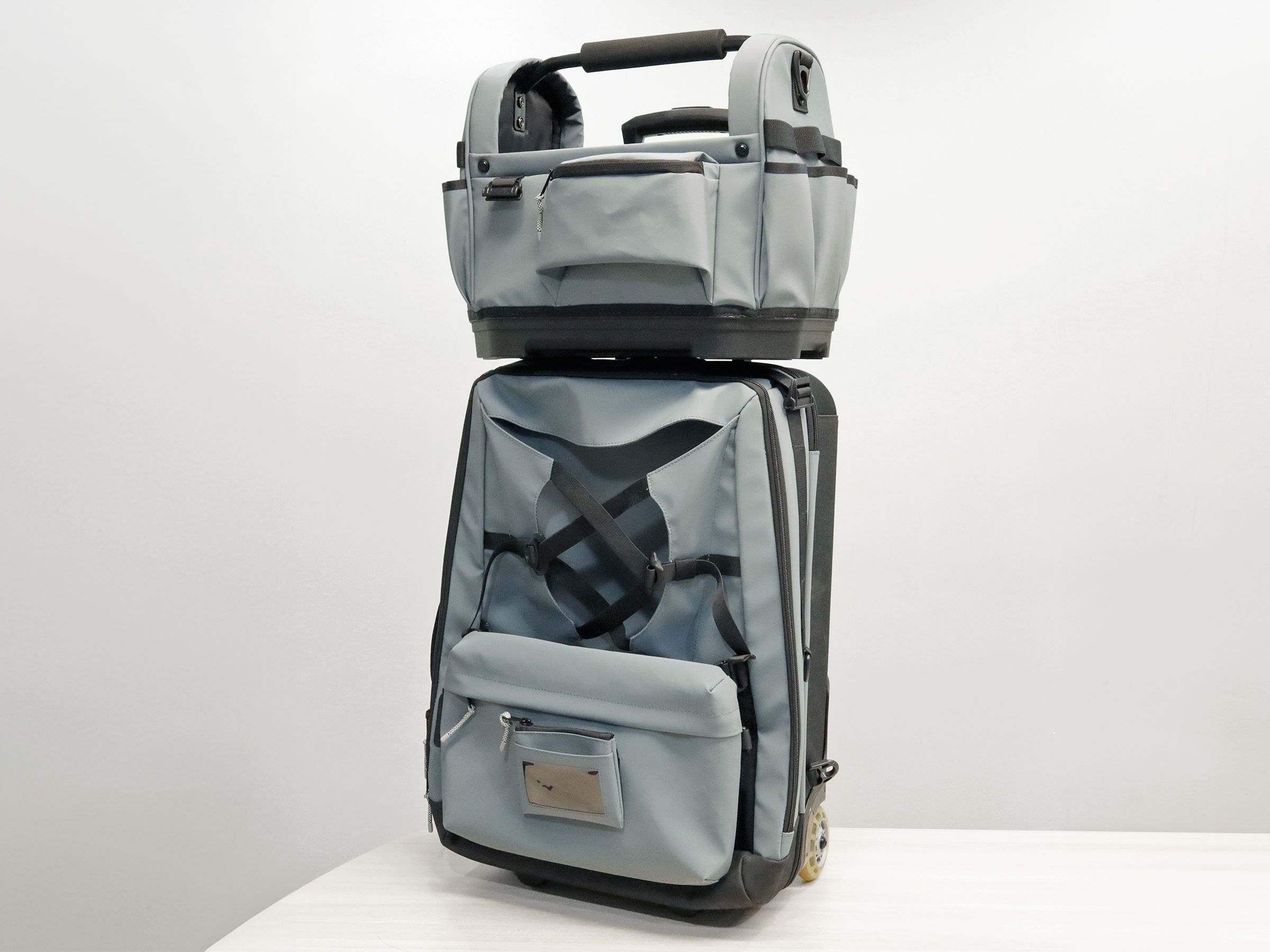 TRAVEL BAG