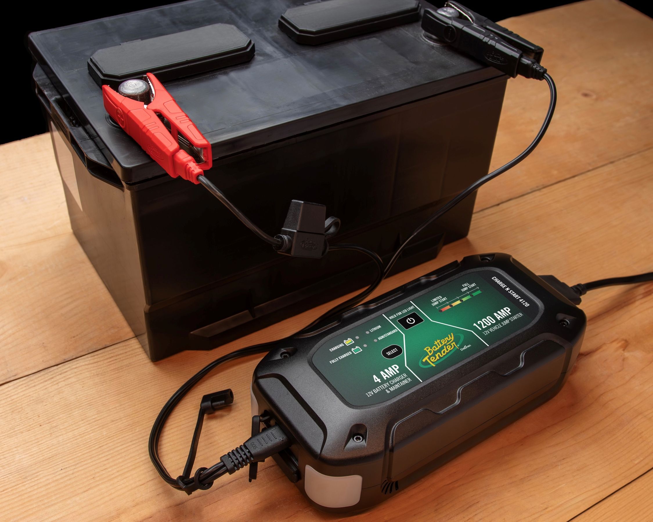 Charge N Start 4120 4 AMP Battery Charger & 1200 AMP Jump Starter