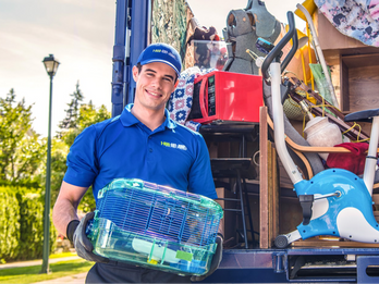 Property Management-Focused Junk Removal Solutions