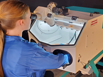 Work Center with Micro Abrasive Sandblaster