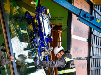 Vacuum Lifter and Product by S+F