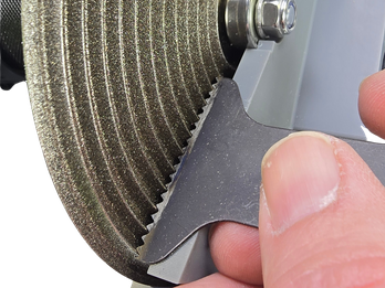 Oscillating Multi-Tool Saw Blade & Chisel Sharpener