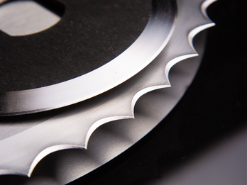 Circular and scalloped circular knives