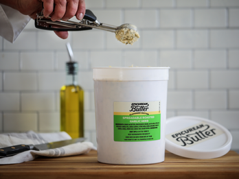 Epicurean Butter Roasted Garlic Herb Foodservice 5lb Tub