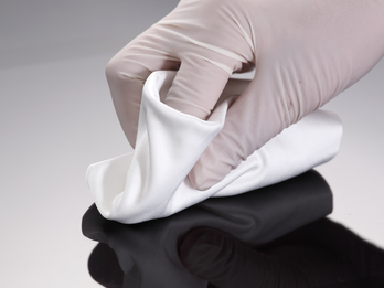 Advanced Cleanroom Wipers & Contamination Control Solutions