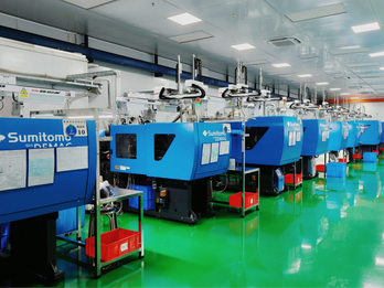 ISO Class 8 Cleanrooms for Injection Molding