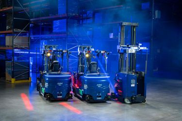 Vaux is ArcBest’s award-winning suite of intelligent technologies