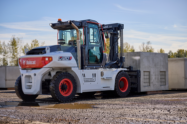 Bobcat's Pneumatic Tire Diesel Forklifts