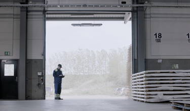 RTLS Portal over loading dock - Automated Validation Station