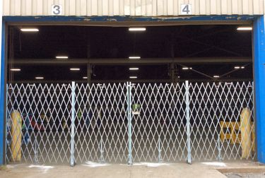 Heavy Duty Pair Folding Gate