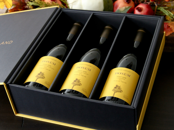 Exquisite Wine Packaging Design Comes With Elegance and Craftsman