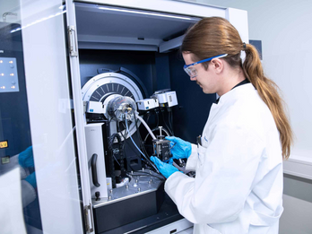 MATERIAL ANALYSIS: THE INVISIBLE ENGINE OF THE ENERGY TRANSITION