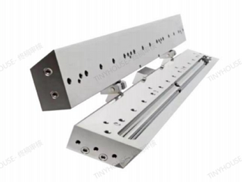 Repair case of precision slot coating head mold