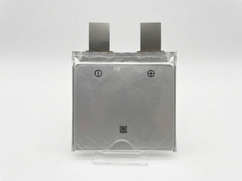 Same side tab type pouch cell