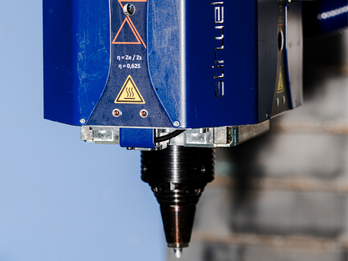Retractable pin FSW head for CNC