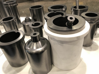 Graphite for precious metal melting and casting