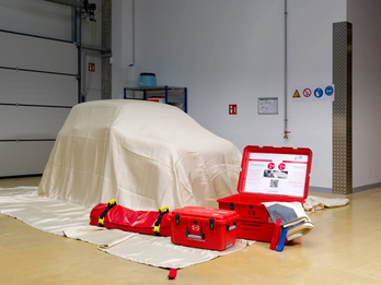 Lithium-Ion Fire Blankets – Rapid EV Fire Containment