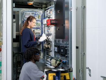 Energy Storage Enclosure Integration and Inspection