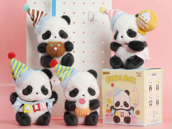 PandaRoll - Party Plush